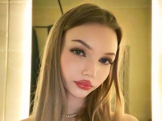 camgirl chatroom DiannaLoiseau