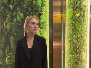 hot girl live web cam EdaNoreikaite