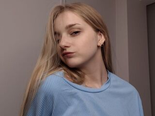 cam girl playing with dildo EdinaBurtt