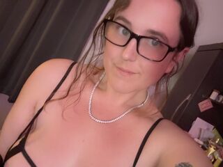 masturbating cam girl EffieHamilton