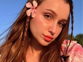 cam girl masturbating with vibrator ElisaHeathe