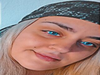 naked ElizaCarrera