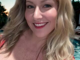 real live webcam EllaSophiaNoir
