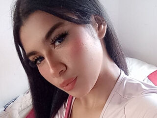 camwhore masturbating with dildo EmilyGracce