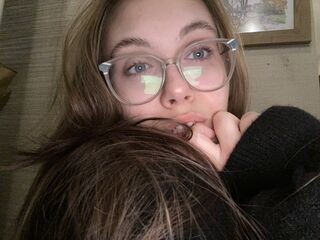 girl webcam naked EmilyLoven