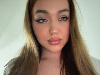 naked girl with webcam EmilyMiller