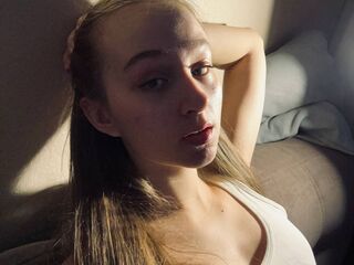 adult liveshow EunaSantamaria