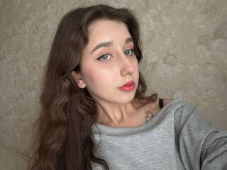 camslut topless EvaMaller
