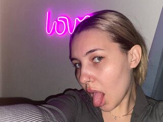 webcam girl EvelInDreamer