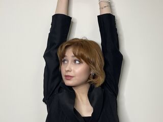 topless webcam girl FloraHamp