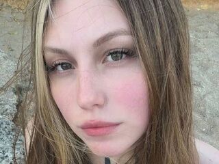naughty camwhore FriedaJane