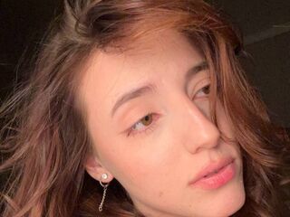 camwhore masturbating with dildo GabrielDowey