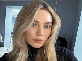 sex web cam chat room GladysAgard