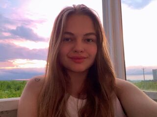 adultcam HildaColbourne