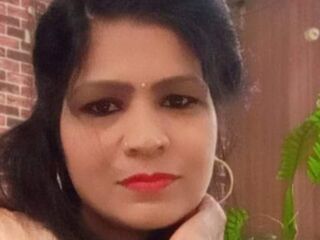 naughty camgirl masturbating with dildo HotNandini