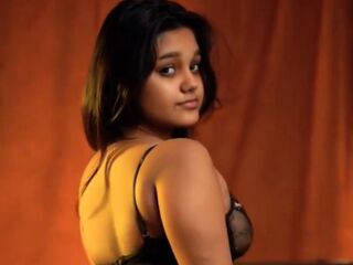 fingering girl ImmiGreen
