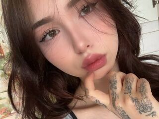 naked cam chatroom IngerHeffernan