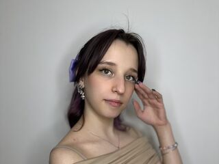 naked cam girl masturbating with sextoy IvyLewis