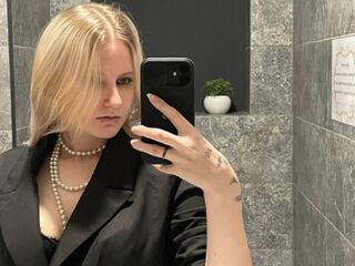 livesex JenaeMcquillen