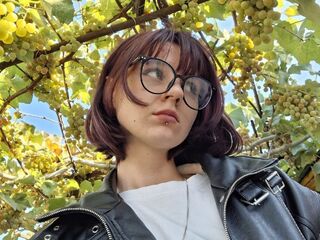 live free chat JuliannMunning