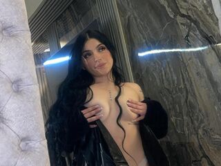 naked webcamgirl photo JulietaMessy