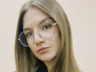 hot cam girl fingering pussy KaraTribley