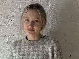 free liveshow KarynMcguire