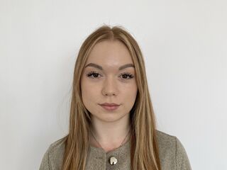 streaming live webcam KenishaDiamond