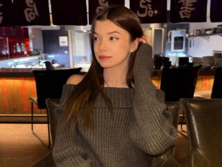 webcam strip tease show KiraNeel