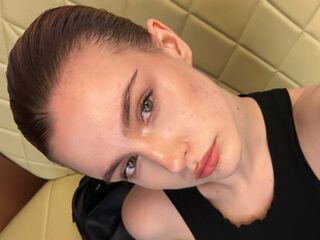 voyeur web cam KlaraGogins