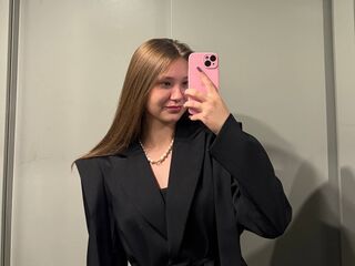 camgirl shaving pussy KrissyChidester