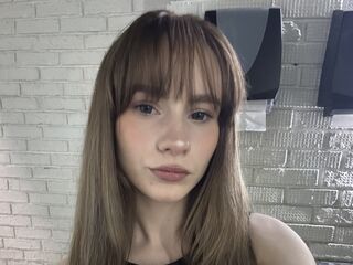hot girl live cam KristinaSweetova