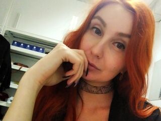 cam girl showing tits KristyRed