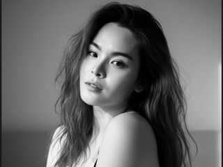 camgirl masturbating with sextoy LauraTaylor