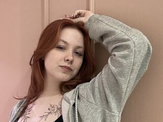 cam girl showing pussy LindaBenne
