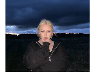 girl fingering shaved pussy LitaBloom