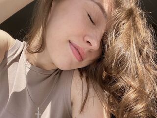cam girl masturbating with sextoy LolaMeiu