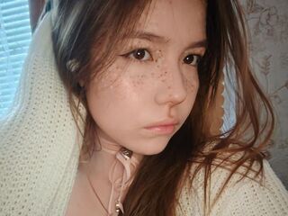 hot strip tease cam LouannMuench