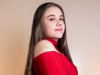 camgirl showing pussy LunaAshford