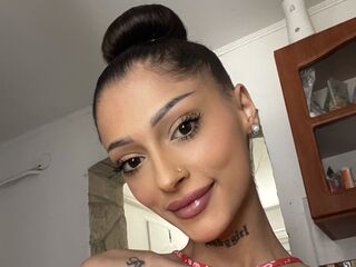 sexy webcamgirl picture LunaEmerald