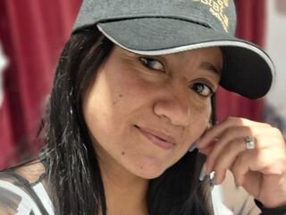 camslut topless MariaCortner