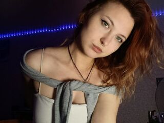 hot camwhore MaudieTuttle
