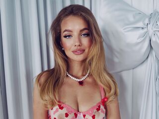 free nude webcam MayaGal
