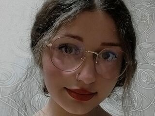 topless webcam girl MegganKerney