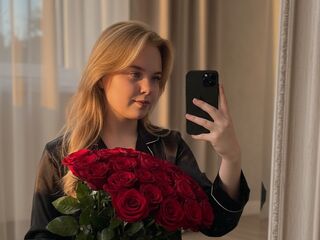 cam girl chat room MelissaMyla