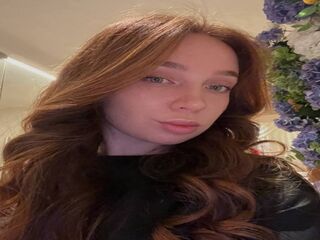 streaming live webcam MiaIvory