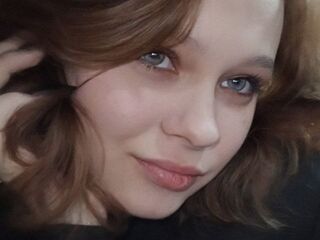 naked webcamgirl photo MiaVana