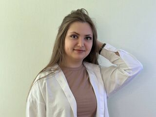 naked girl with webcam MildaTaddio