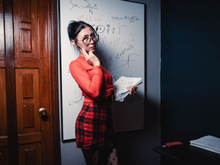 naked webcamgirl MillyFernandez