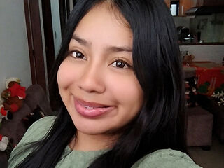 camgirl spreading pussy NoaBaker